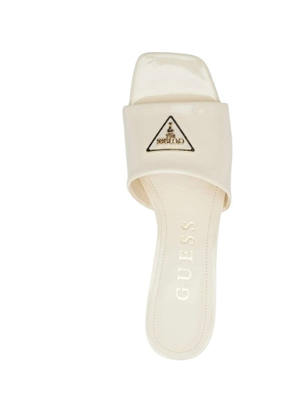 Sandalo Guess Lusine vernice cream DS25GU50 FLJLUSPAF03