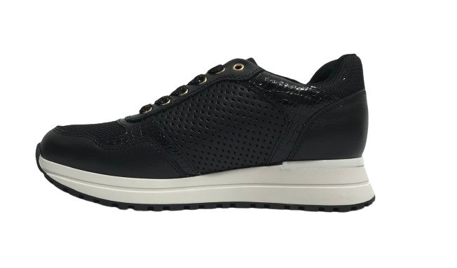 Scarpe donna Liu-Jo sneaker Kiss 719 in ecopelle traforata black DS24LJ34 4A4713 EX250