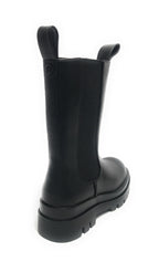 Scarpe donna Gold&gold stivaletto biker in ecopelle nero con fondo carrarmato D22GG22 GR180