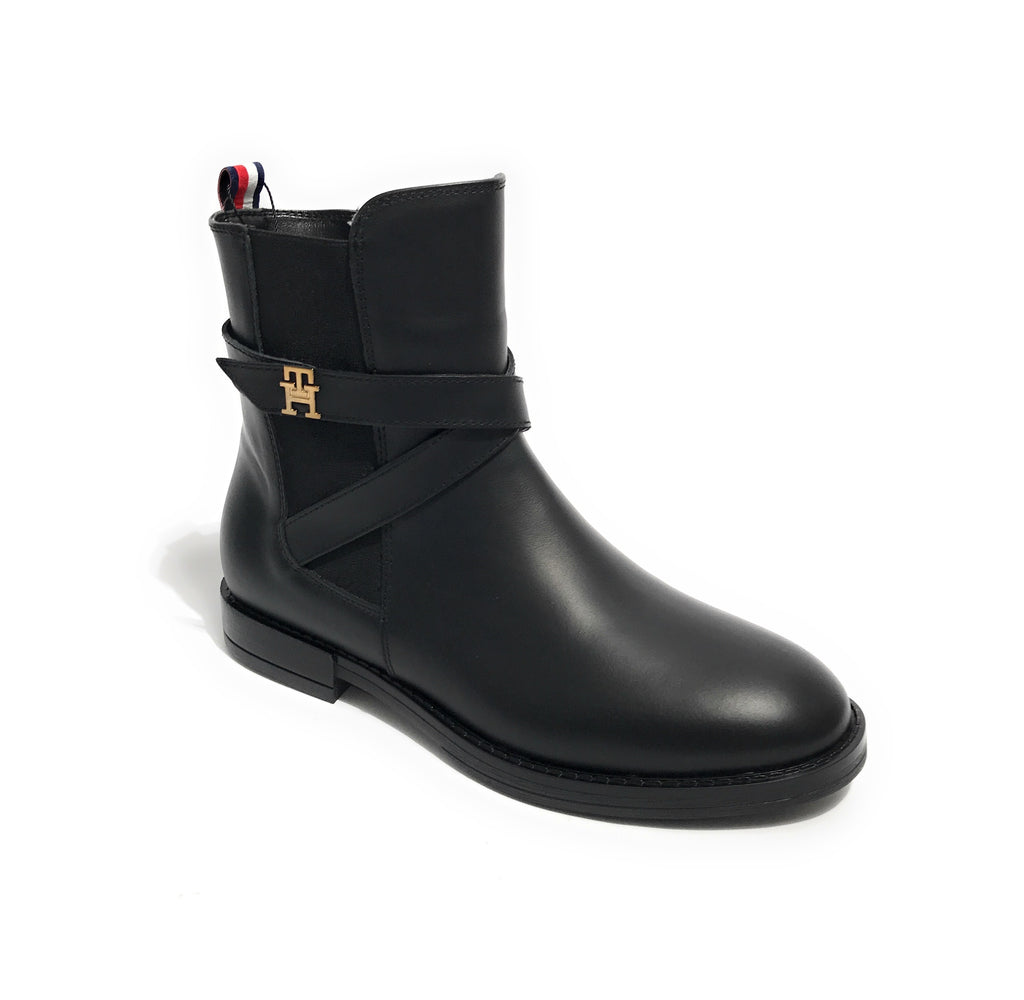 Scarpe Tommy Hilfiger tronchetto in pelle nero Z23TH04 T4A5-32421