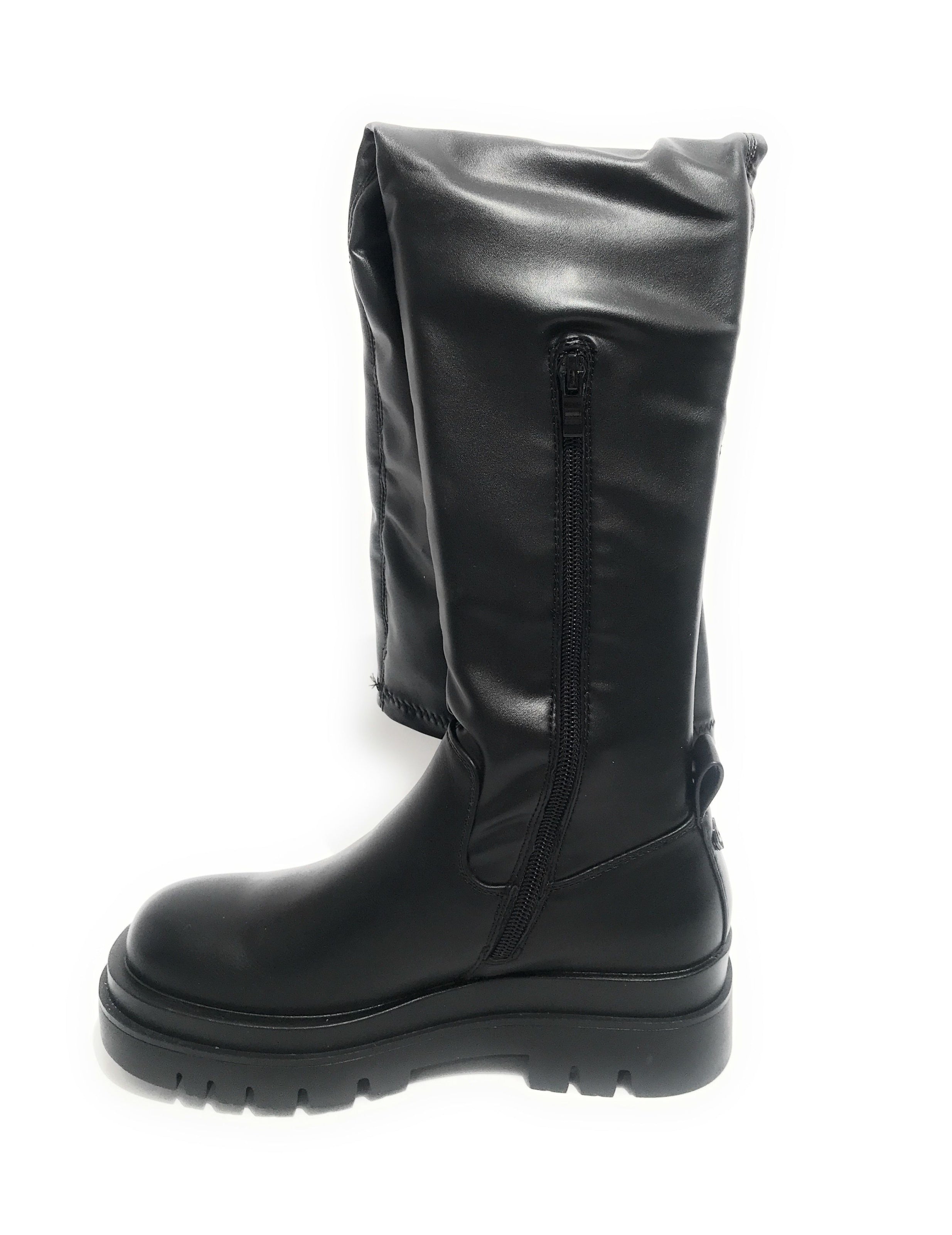 Scarpe donna Gold&gold stivale alto in ecopelle nero con fondo carrarmato D22GG21 GR185