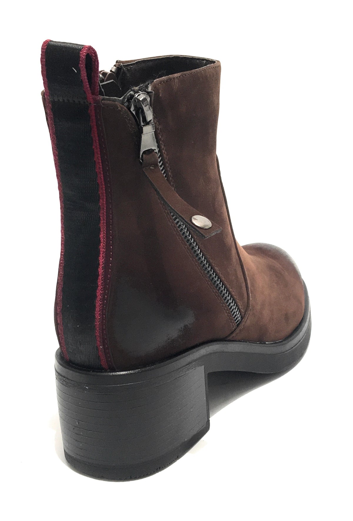 Scarpe donna ankle boot modello walker Gold&Gold tc 50 in ecopelle scamosciato marrone D20GG52