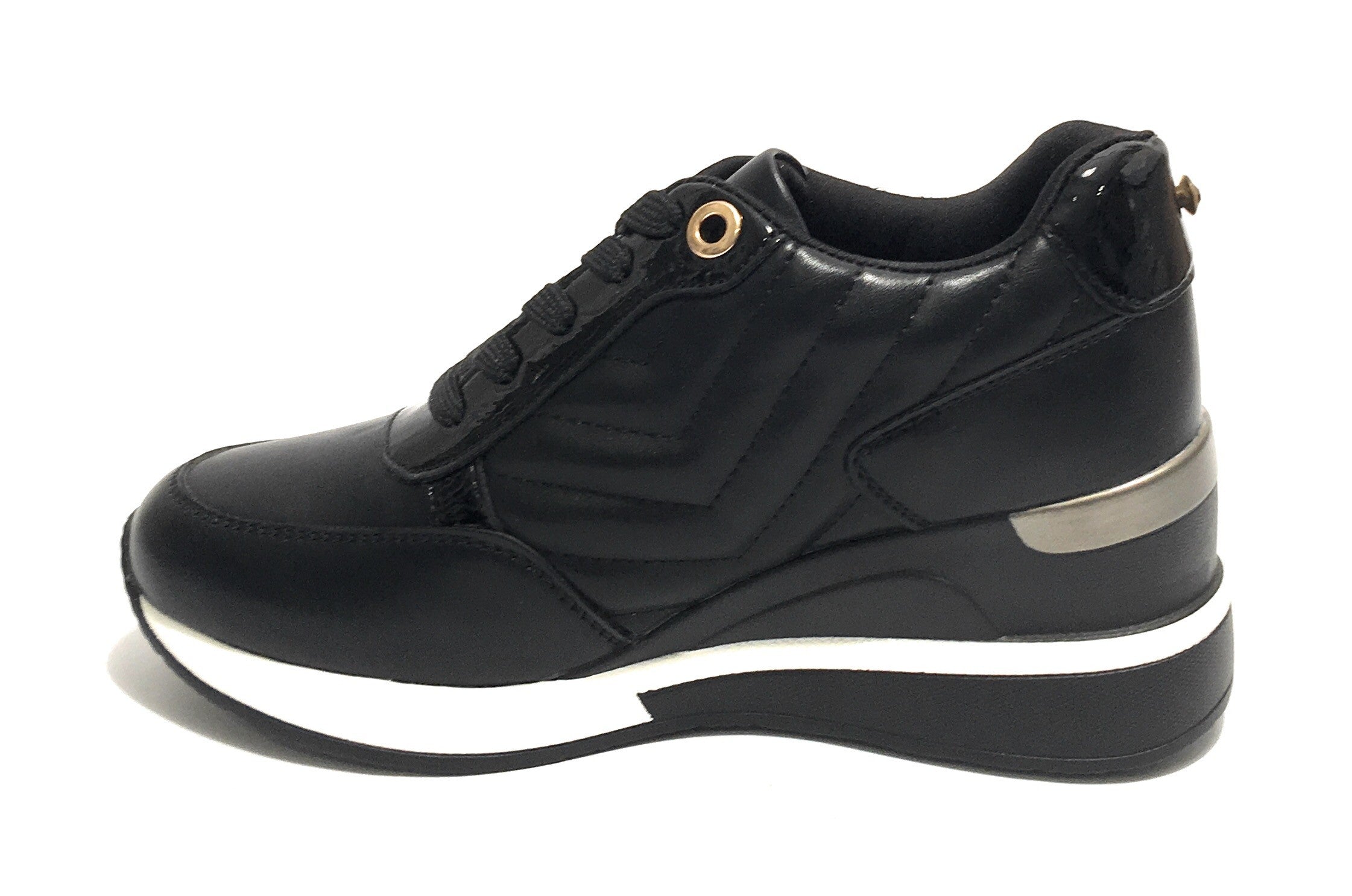 Scarpe donna sneaker running con zeppa Gold&gold in ecopelle nero D20GG27