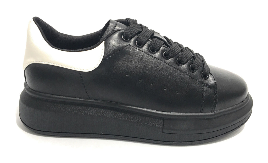 Scarpe donna sneaker con zeppa Gold&gold ecopelle nero/ bianco D20GG47