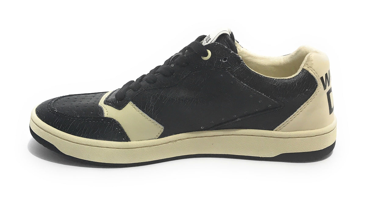 Scarpe uomo Guess sneaker mod. Pesaro low in pelle nero/ bianco U21GU04