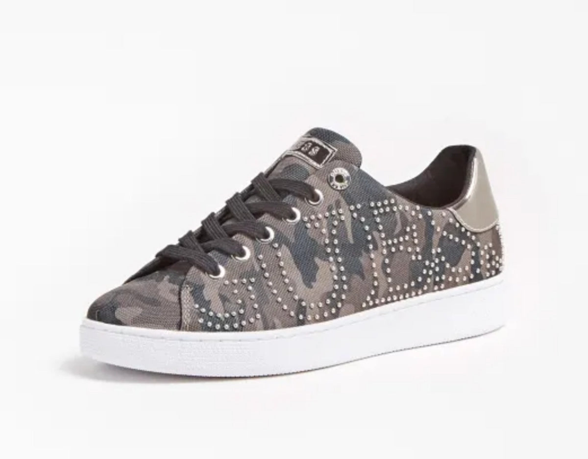 Scarpe donna sneaker Guess mod. Razz colore olive camouflage D21GU24