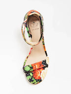 Scarpe Guess sandalo con tacco mod. Kahlun tc 100 in tessuto fiori/ pois DS20GU52