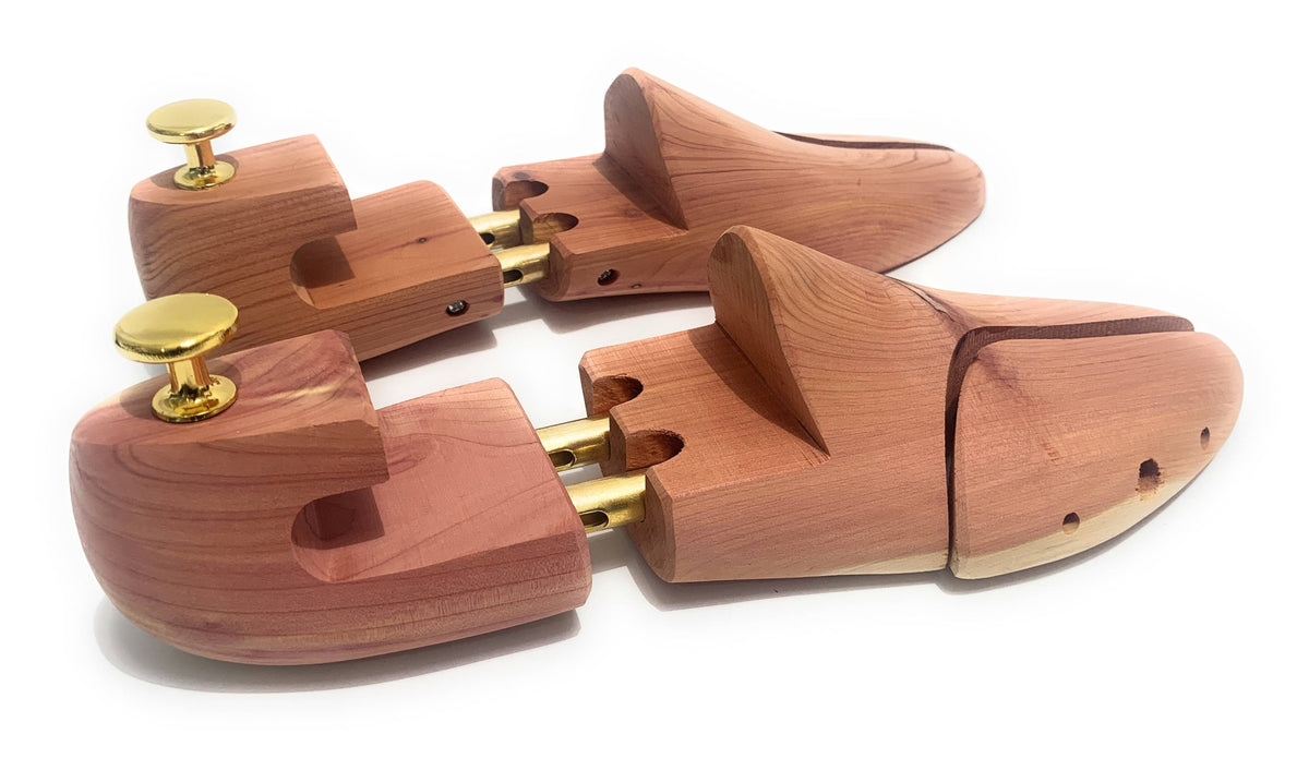 Forme Elite per calzature in cedro con spacco laterale regolabile
