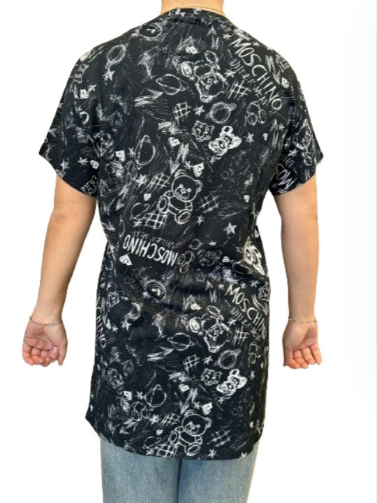 Maxi t-shirt donna Moschino nero con stampa logo ES24MO07 V6A0710 4412 1555