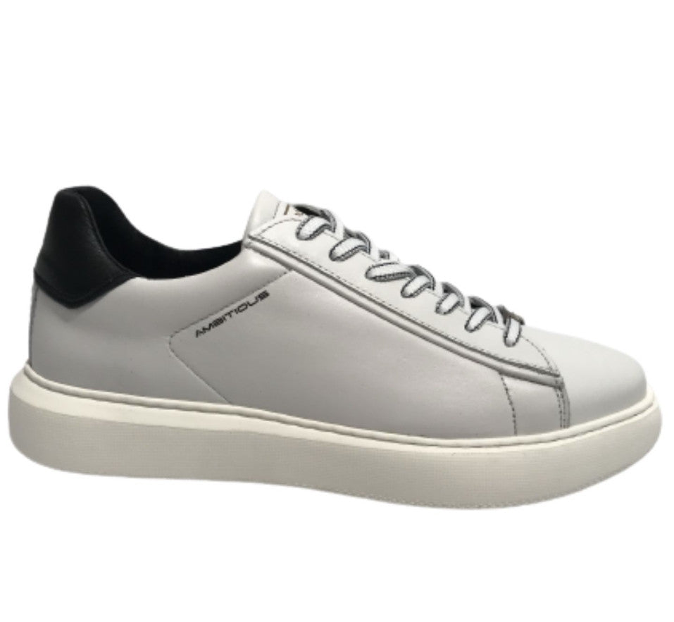 Scarpe uomo Ambitious 11677 sneakers in pelle bianco/ nero fondo alto US23AM02