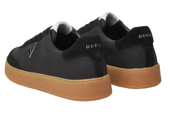 Scarpe uomo Guess sneaker Wiman in pelle black U26GU03 FMTWIMLEA12