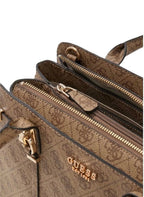 Borsa Guess a mano/tracolla Leona logo girlfriend satchel latte logo BS26GU188 SG991706