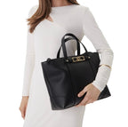 Borsa donna a mano/tracolla Armani Exchange black BS26AX07 XW002609 AF15632 UC010