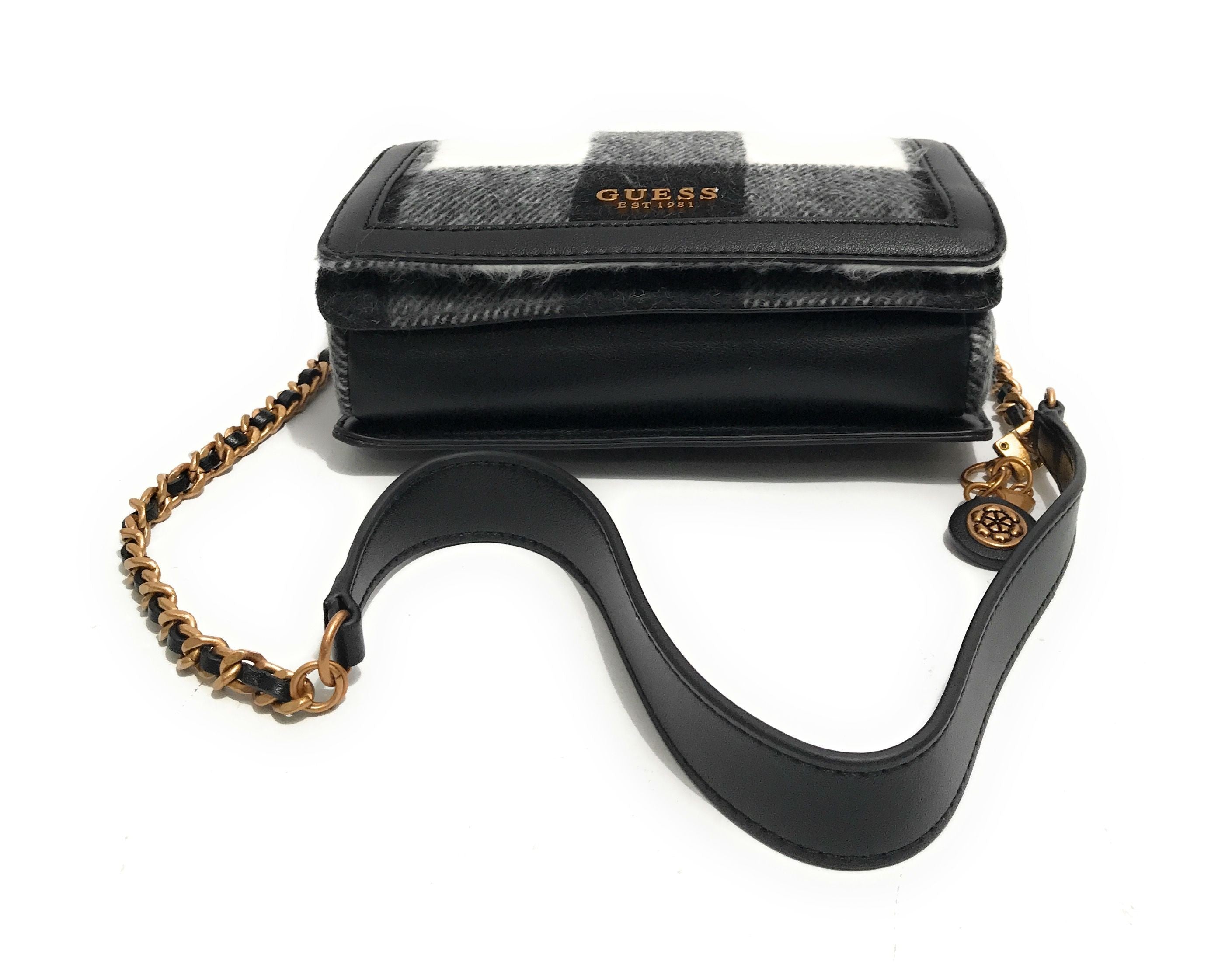 Borsa Guess tracolla Abey convertible xbody flap fletro a quadri nero/ bianco BS23GU62 WO855819