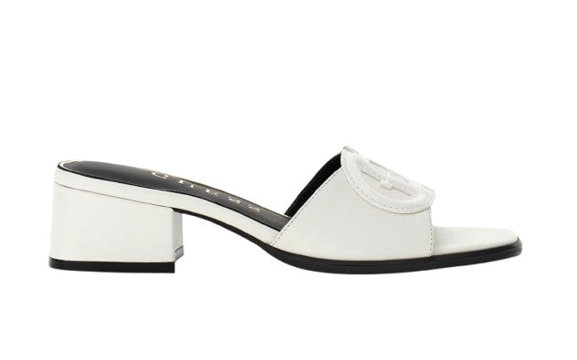 Sandalo donna Guess Cerinna in pelle white DS26GU50 FLJCNNLEP03