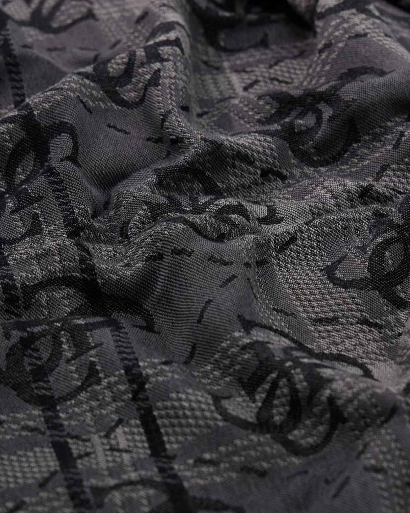 Foulard Guess unisex jacquard grigio/nero C27GU06 AM9621VIS03