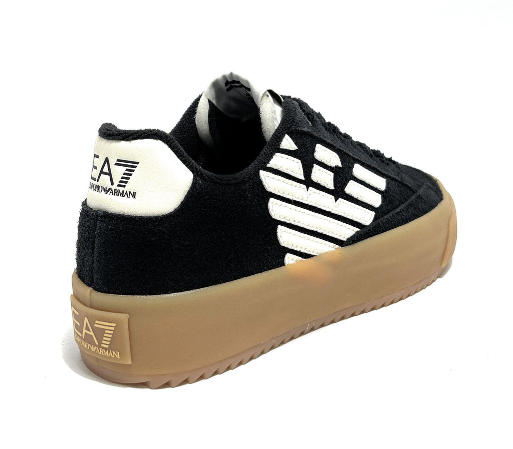 Sneaker EA7 Emporio Armani triple black/ white/ honey U27EA07 7X000872 AF28086 MC685