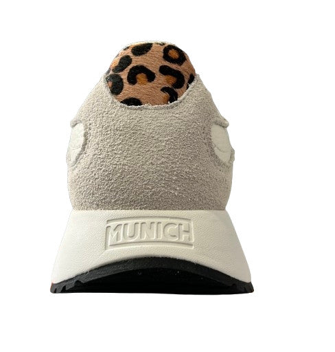 Sneaker donna Munich Mamba 18 bianco/ nero D27MU05 4191018