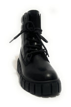 Scarpe donna Gold&gold anfibio in ecopelle nero D27GG16 GB1141